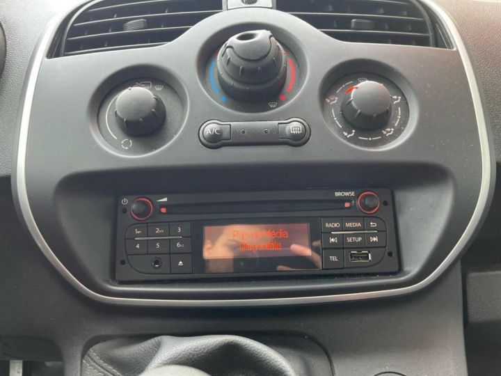 Vehiculo comercial Renault Kangoo Otro FOURGON 1.5 BLUEDCI 80ch CONFORT Blanc - 18