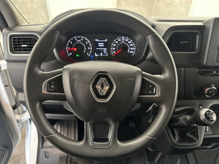 Vehiculo comercial Renault Master Otro L1H1 GRAND CONFORT 2.3 DCI 135CV BVM6 E6DT / 16658,33 € HT / À PARTIR DE 264,20 € * BLANC - 31