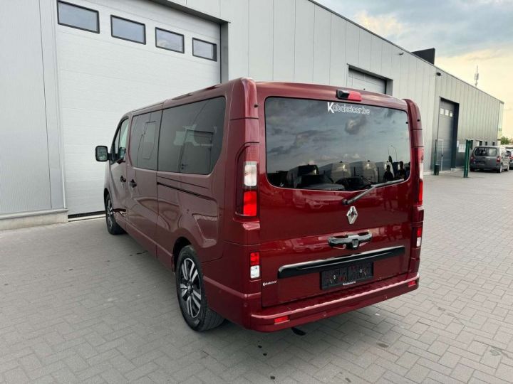 Vehiculo comercial Renault Trafic Otro 2.0 dCi 29 L2H1 SPACECLASS EDC -- A VOIR Rouge Métallisé - 4