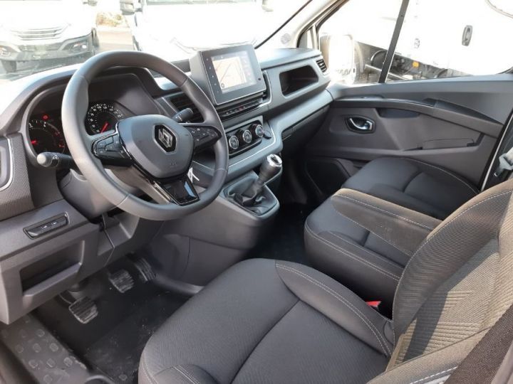 Vehiculo comercial Renault Trafic Otro 2.0 FGN L1H1 BLUE DCI 130 FRIGO Blanc - 3