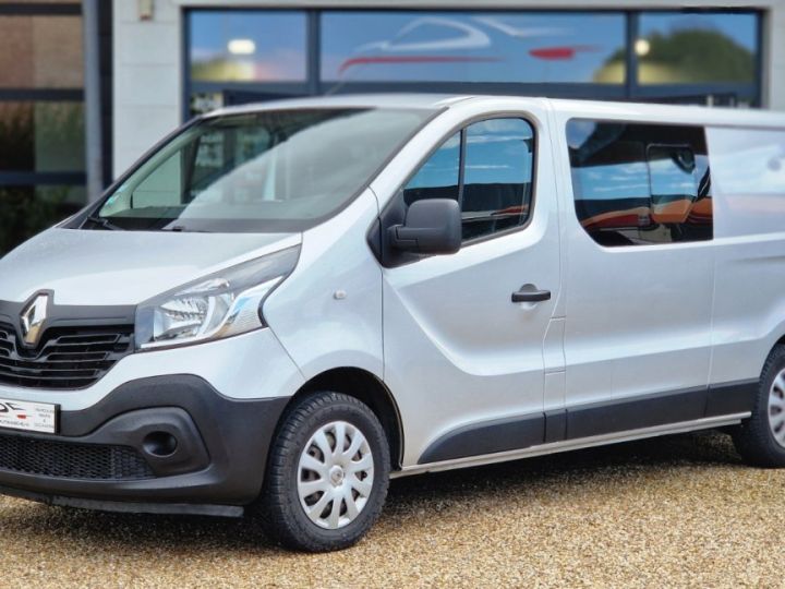 Vehiculo comercial Renault Trafic Otro FGN L2H1 1200 KG DCI 145 ENERGY E6 GRAND CO Gris - 2