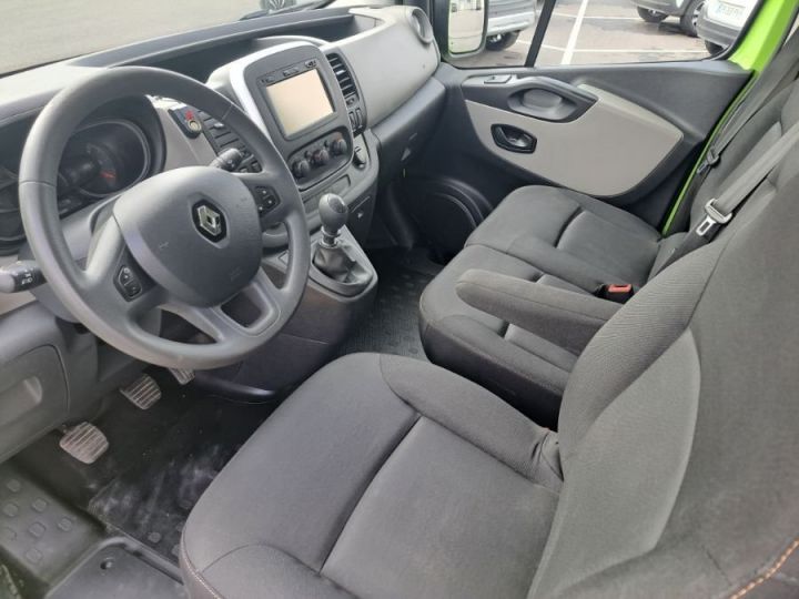 Vehiculo comercial Renault Trafic Otro FOURGON L1H1 1200 1.6 DCI 95 GRAND CONFORT Vert Clair - 3