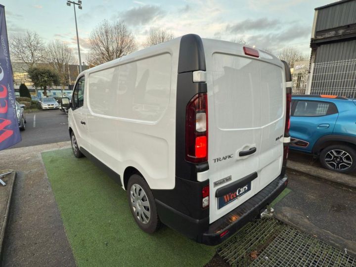 Vehiculo comercial Renault Trafic Otro FOURGON PRO 2.0 DCI 120 1T0 L1H1 SL PLUS BLANC - 14