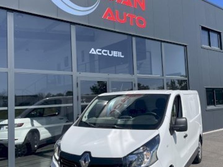 Vehiculo comercial Renault Trafic Otro III 1.6 DCI 95 GD CONFORT  L1H1 BLANC - 1