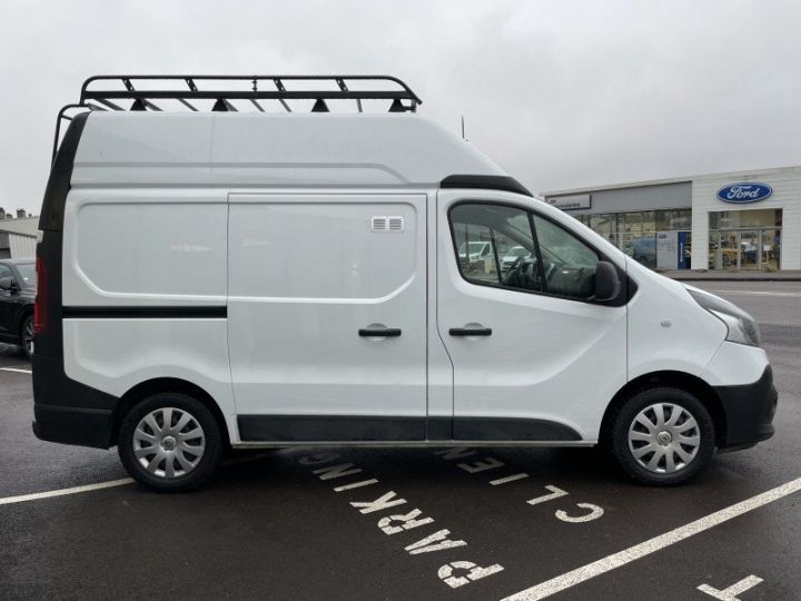 Vehiculo comercial Renault Trafic Otro III FG/ A PARTIR DE 242,20¤/MOIS L1H2 1200 1.6 DCI 125CH ENERGY GRAND CONFORT EURO6 Blanc Glacier - 9