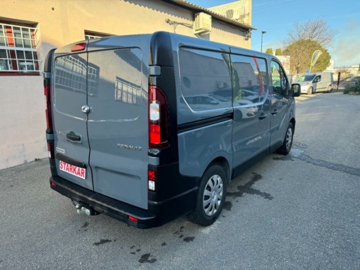 Vehiculo comercial Renault Trafic Otro III FG L1H1 1000 2.0 DCI 145CH ENERGY GRAND CONFORT EDC E6 Gris F - 6