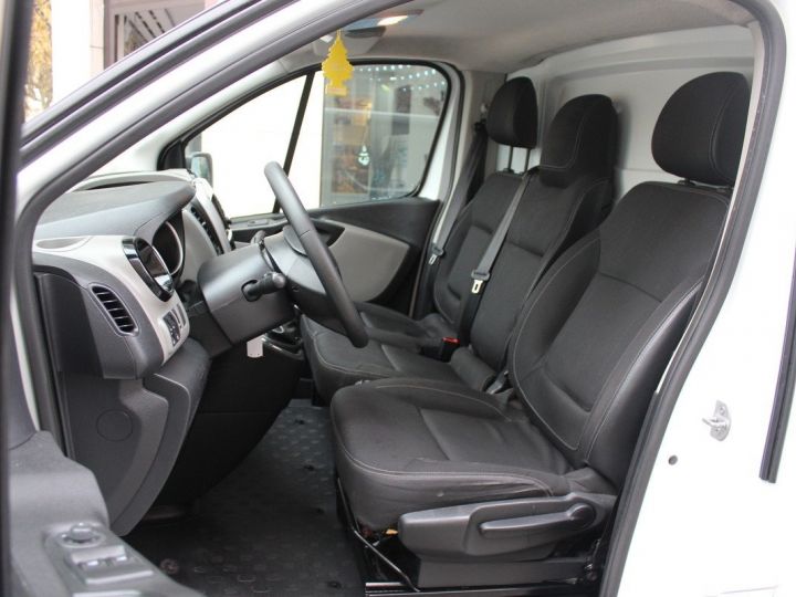 Vehiculo comercial Renault Trafic Otro III Fourgon L2H1 1.6 dCi 125CV E6 GRAND CONFORT BUSINESS Blanc Verni - 7