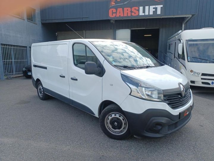 Vehiculo comercial Renault Trafic Otro III FOURGON L2H1 1200 1.6 dCi 16V ENERGY 120cv -KIT EMBRAYAGE NEUF - MOTEUR A CHAINE Blanc - 1