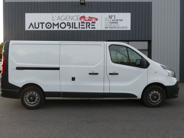 Vehiculo comercial Renault Trafic Otro L2H1 1200 DCI 90 CV Blanc - 6