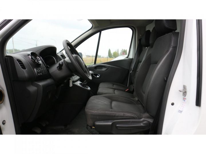 Vehiculo comercial Renault Trafic Otro L2H1 1300 Kg 2.0 dCi - 120 III FOURGON Fourgon Grand Confort L2H1 PHASE 2 BLANC - 11