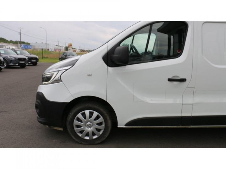 Vehiculo comercial Renault Trafic Otro L2H1 1300 Kg 2.0 dCi - 120 III FOURGON Fourgon Grand Confort L2H1 PHASE 2 BLANC - 21