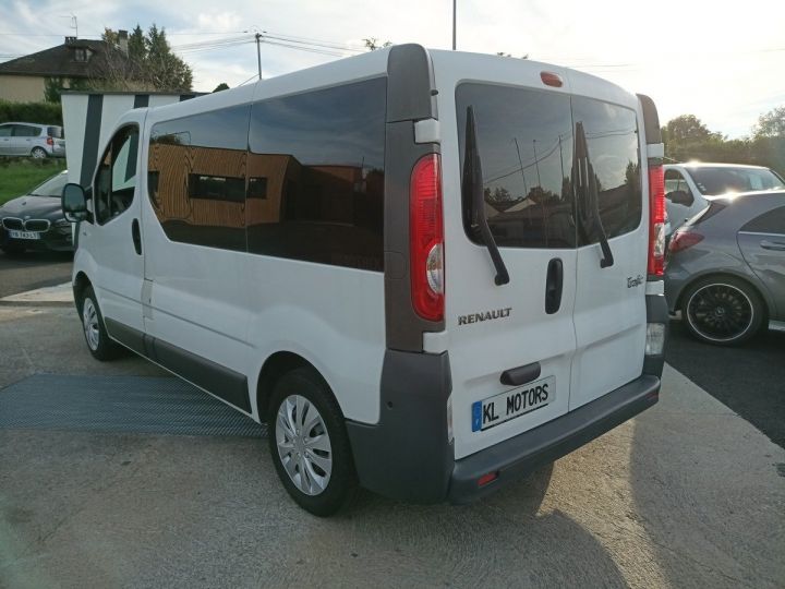 Vehiculo comercial Renault Trafic Otro Passenger 2.0L DCI 95CH 9 PLACES Blanc - 6