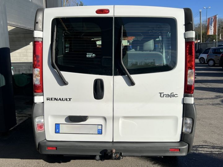 Vehiculo comercial Renault Trafic Otro PASSENGER L2 H1 2.0 DCI 90 Cv 9 PLACES / PORTE COULISSANTE ATTELAGE - GARANTIE 1 AN Blanc - 4