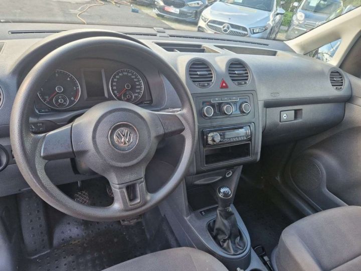 Vehiculo comercial Volkswagen Caddy Otro 1.6 TDI 102 Utilitaire Gris Métallisé - 8