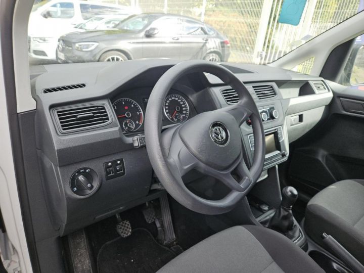 Vehiculo comercial Volkswagen Caddy Otro FOURGON 2.0 TDI 75 BUSINESS LINE BLANC - 8