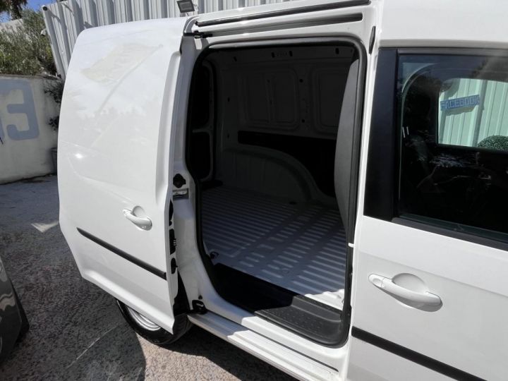 Vehiculo comercial Volkswagen Caddy Otro Van 2.0 16V TDI - 102  2015 FOURGON Maxi Van Business Line Plus BLANC - 9