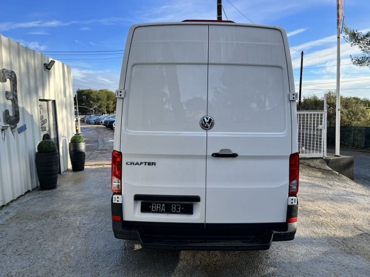 Vehiculo comercial Volkswagen Crafter Otro FG 30 L3H3 2.0 TDI 140CH BUSINESS TRACTION Blanc - 5