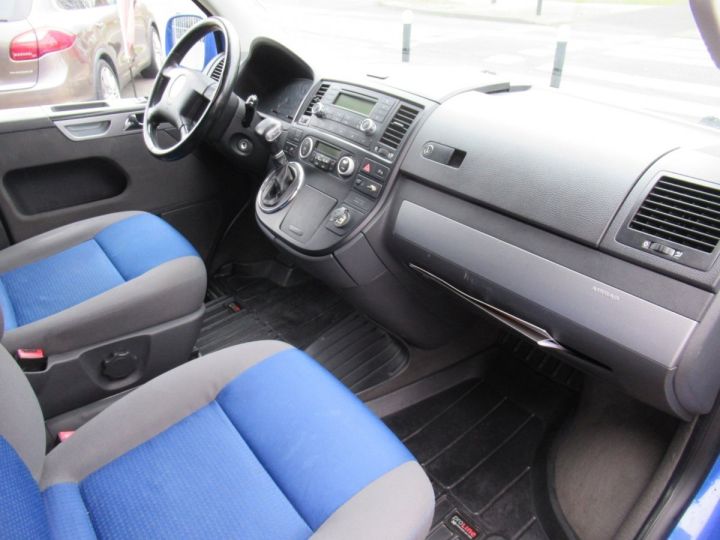 Vehiculo comercial Volkswagen Multivan Otro 2.5 TDI 174CH CONFORT TIPTRONIC Bleu Clair - 20