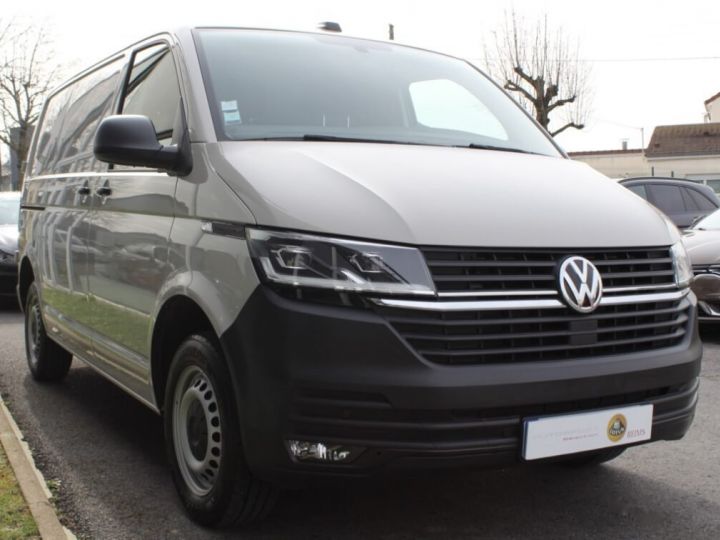 Vehiculo comercial Volkswagen Transporter Otro 2.0L TDI 150Ch Gris - 21