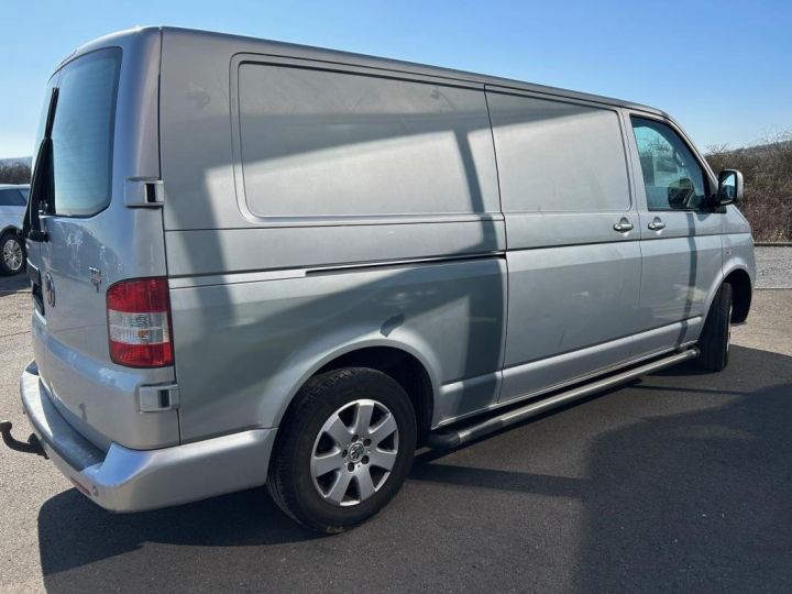 Vehiculo comercial Volkswagen Transporter Otro FOURGON FGN TOLE LB 1.9 TDI 102 3.0T Gris - 7