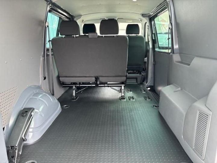 Vehiculo comercial Volkswagen Transporter Otro t6.1 cabine appro 5 places tdi 150 bv6 TVA Gris - 4
