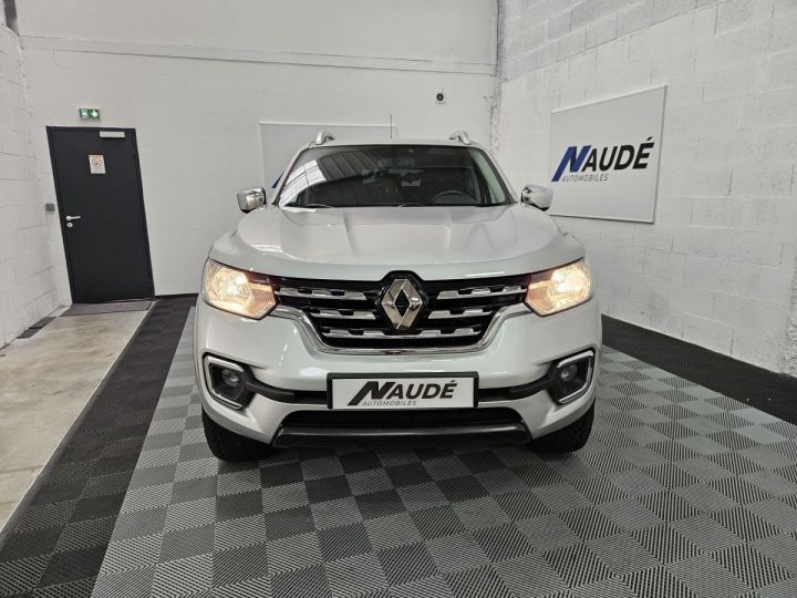 Vehiculo comercial Renault ALASKAN Pick Up 2.3 dCi 160 CH PICK UP DOUBLE CABINE Zen - GARANTIE 6 MOIS GRIS - 2