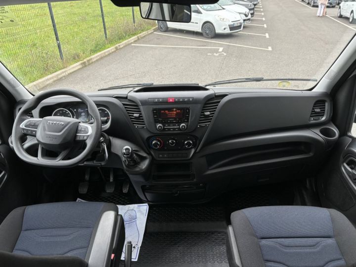 Vehiculo comercial Iveco Daily Volquete trasero 35C14 BENNE+COFFRE+ATTELAGE 6 PLACES BLANC - 5