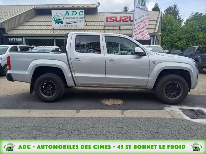 Volkswagen Amarok 2.0 BITDI 163 4MOTION PERMANENT TRENDLINE Gris - 2