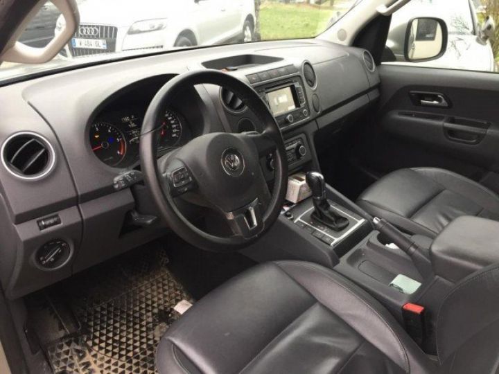 Volkswagen Amarok BiTDi 180cv 4MOTION DSG     Diesel GRIS METAL - 6