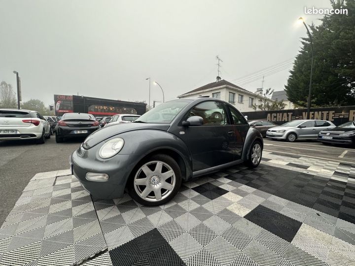 Volkswagen Beetle 1.6 102CH CARAT Gris - 3