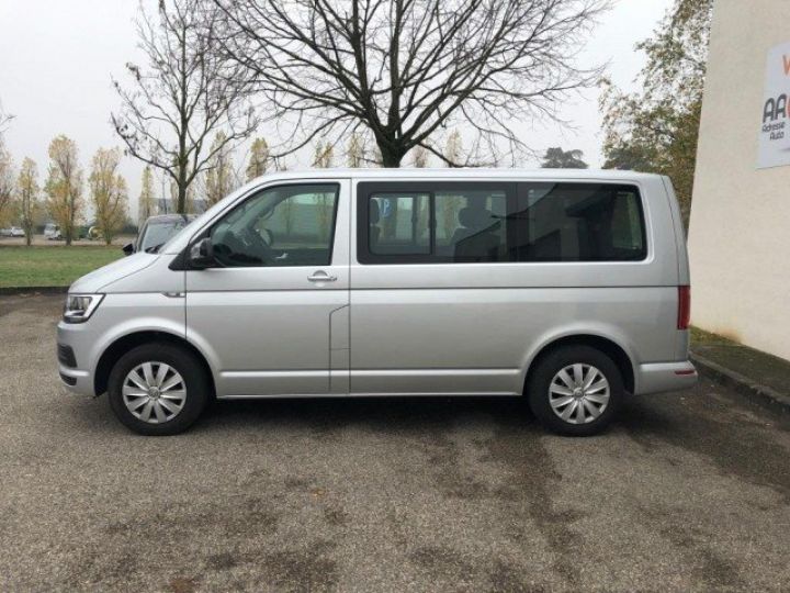 Volkswagen Caravelle 2.0TDI 150 CONFORTLINE DSG 8 PLACES     Diesel GRIS METAL - 4