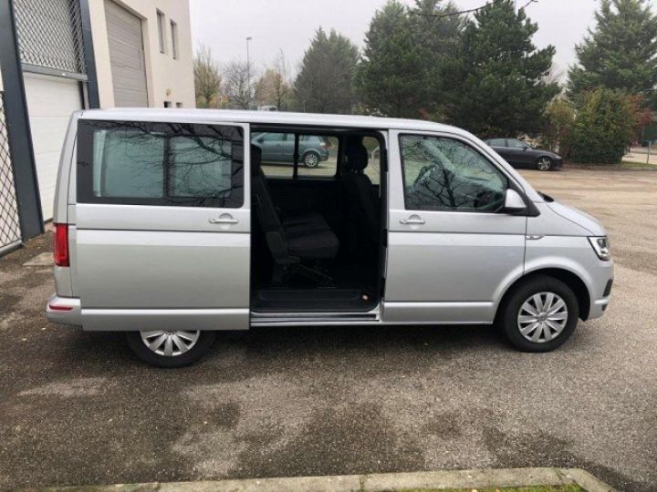 Volkswagen Caravelle 2.0TDI 150 CONFORTLINE DSG 8 PLACES     Diesel GRIS METAL - 19