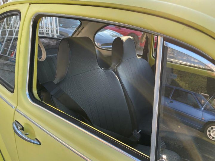 Volkswagen Coccinelle 1302 1.3 44 Jaune - 41