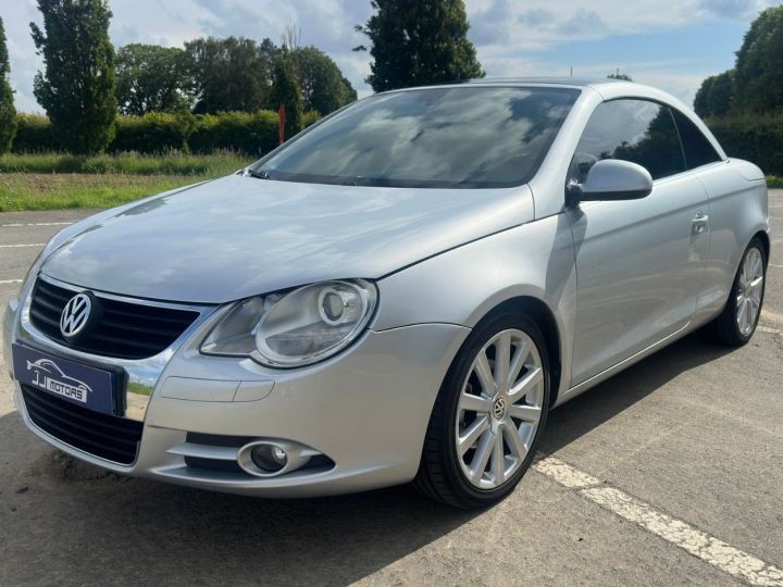 Volkswagen EOS Gris - 3