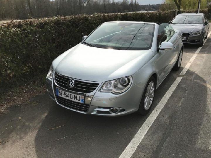 Volkswagen EOS 2.0 TDI 140 CV CARAT BVM6     Diesel GRIS METAL - 1