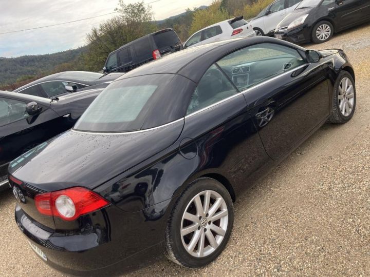 Volkswagen EOS 2.0L 200 cv GTI CARAT Noir - 5