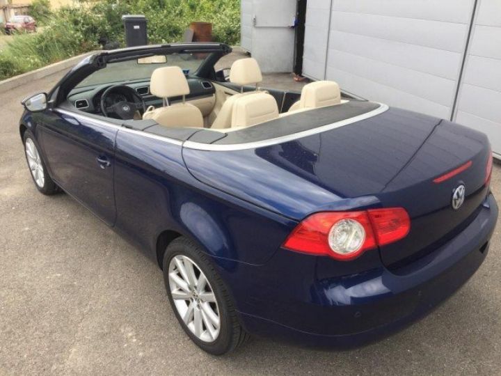 Volkswagen EOS CABRIOLET 2.0 TDI 140CV DSG      Diesel BLEU FONCE METAL - 12