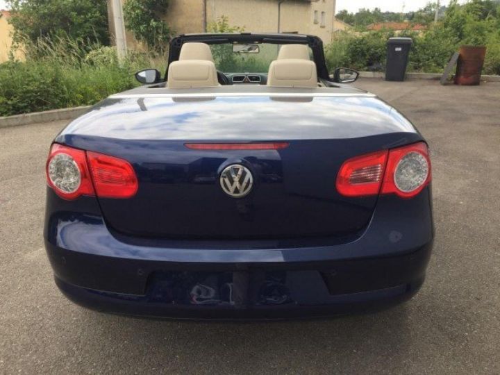 Volkswagen EOS CABRIOLET 2.0 TDI 140CV DSG      Diesel BLEU FONCE METAL - 13