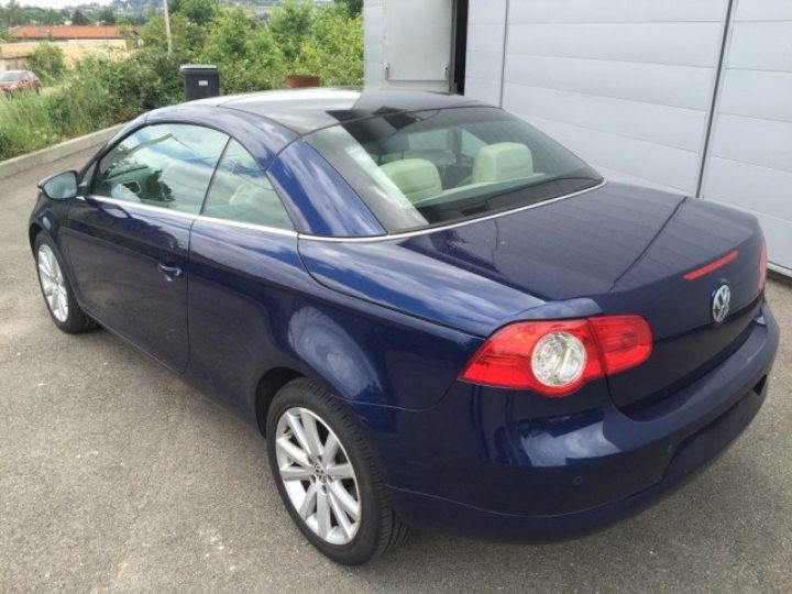 Volkswagen EOS CABRIOLET 2.0 TDI 140CV DSG      Diesel BLEU FONCE METAL - 18