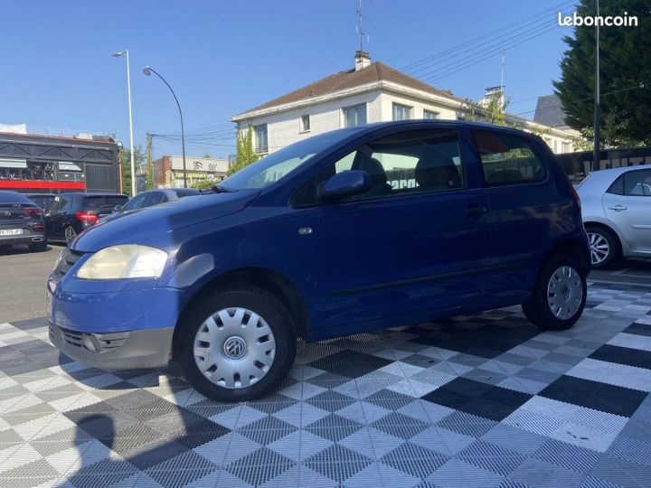 Volkswagen Fox 1.4 TDI 70CH TREND PACK CONFORT MP3 Bleu - 7