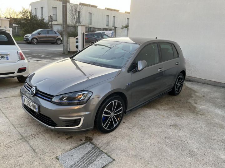 Volkswagen Golf 1.4 16V TSI - 204 Hybrid - BV DSG 6  VII BERLINE GTE PHASE 1 Gris métallisé - 3