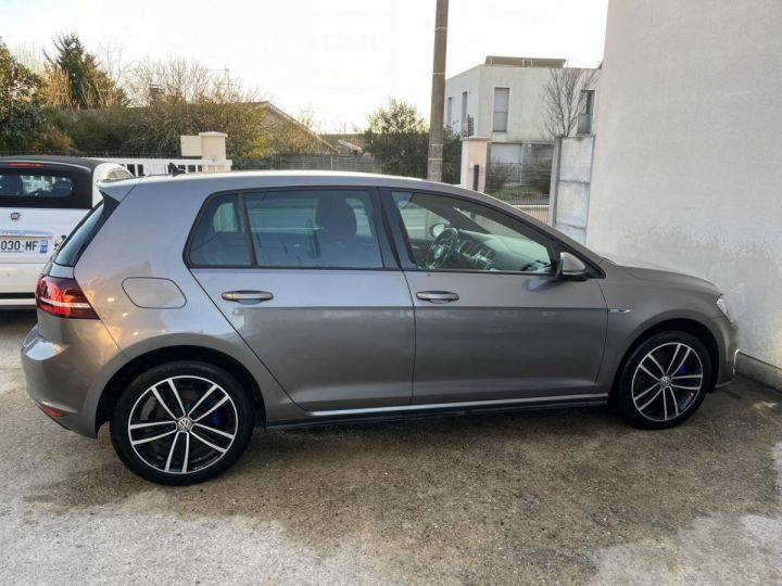 Volkswagen Golf 1.4 16V TSI - 204 Hybrid - BV DSG 6  VII BERLINE GTE PHASE 1 Gris métallisé - 7