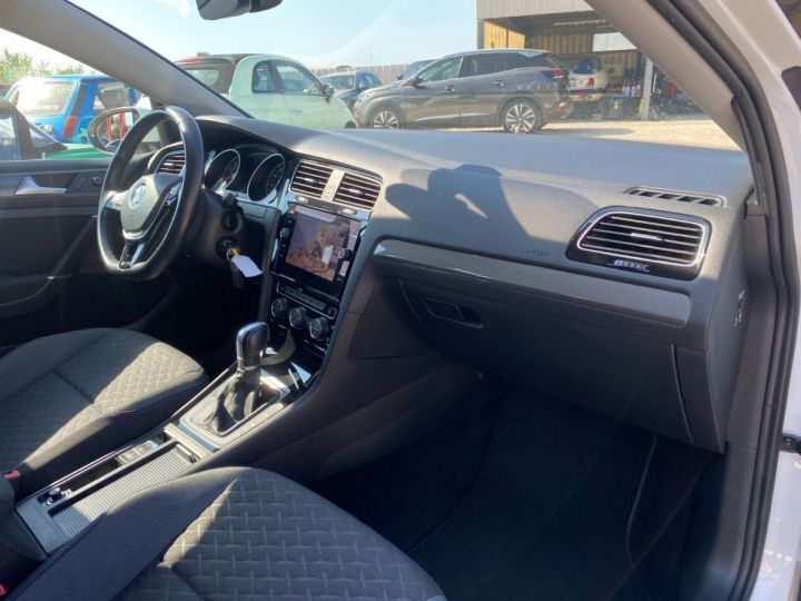 Volkswagen Golf 1.4 TSI Connect Blanc - 16