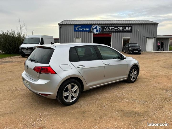 Volkswagen Golf 1.6 TDI 105 BlueMotion Technology FAP Confortline Gris - 6