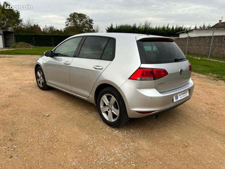 Volkswagen Golf 1.6 TDI 105 BlueMotion Technology FAP Confortline Gris - 8