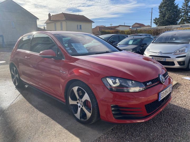 Volkswagen Golf 2.0 TSI 230 GTI Performance DSG6 ROUGE - 2