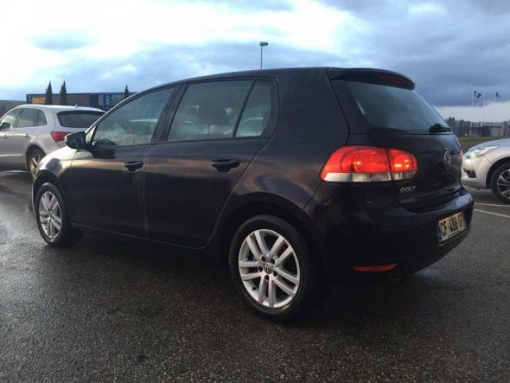 Volkswagen Golf 6 Confortline 1.6 TDI 105 FAP DSG     Diesel NOIR - 12