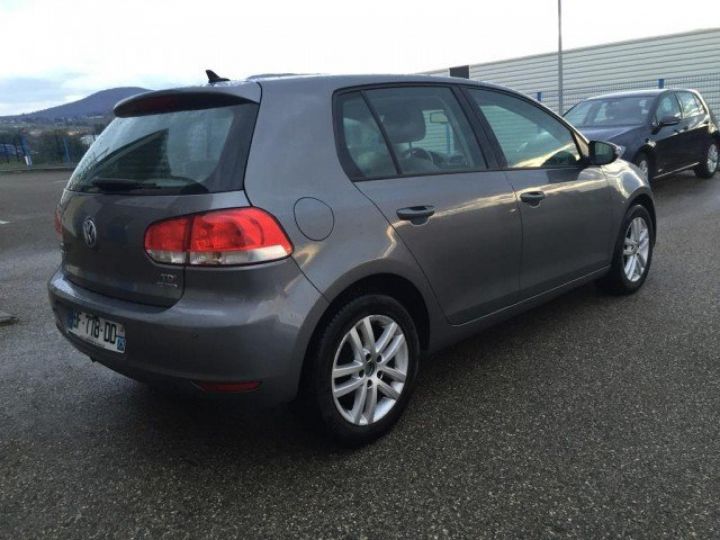 Volkswagen Golf 6 Confortline 1.6 TDI 105 FAP DSG     Diesel GRIS METAL - 14