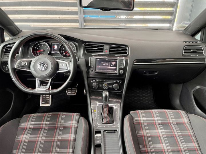 Volkswagen Golf 7 gti 2.0 tsi 220 ch dsg6 66 400 kms toit ouvrant camera acc dcc suivi Blanc - 5