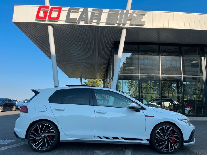 Volkswagen Golf 8 GTI Clubsport 300 ch DSG7 GARANTIE 6 ANS TO Harman Matrix DCC ACC ATH 19P 495-mois Blanc - 2